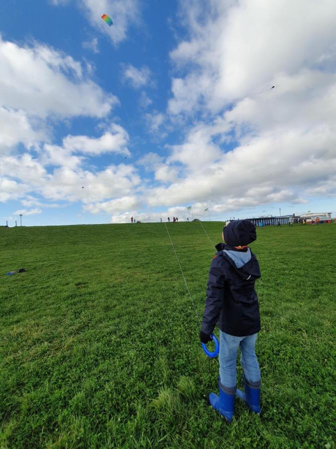 Ferienhaus An Der Nordsee - Familienfreundlich, Gut Ausgestattet & Viel Platz บุทยาดิงเงน ภายนอก รูปภาพ